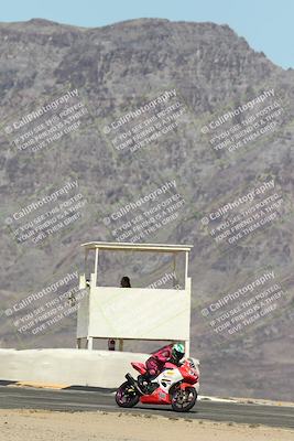 media/Oct-05-2025-CVMA (Sun) [[beeef4f201]]/Race 8-Formula UL Shootout/